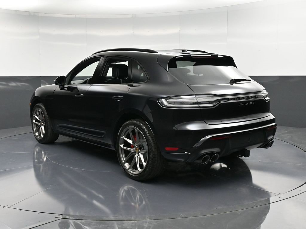 New 2026 Porsche Macan GTS image 3