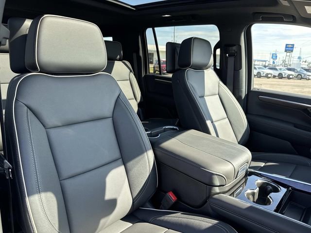 New 2026 Chevrolet Suburban Premier image 29