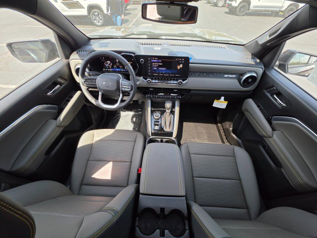 New 2026 Chevrolet Colorado ZR2 w/ Technology Package AWD/4WD image 26