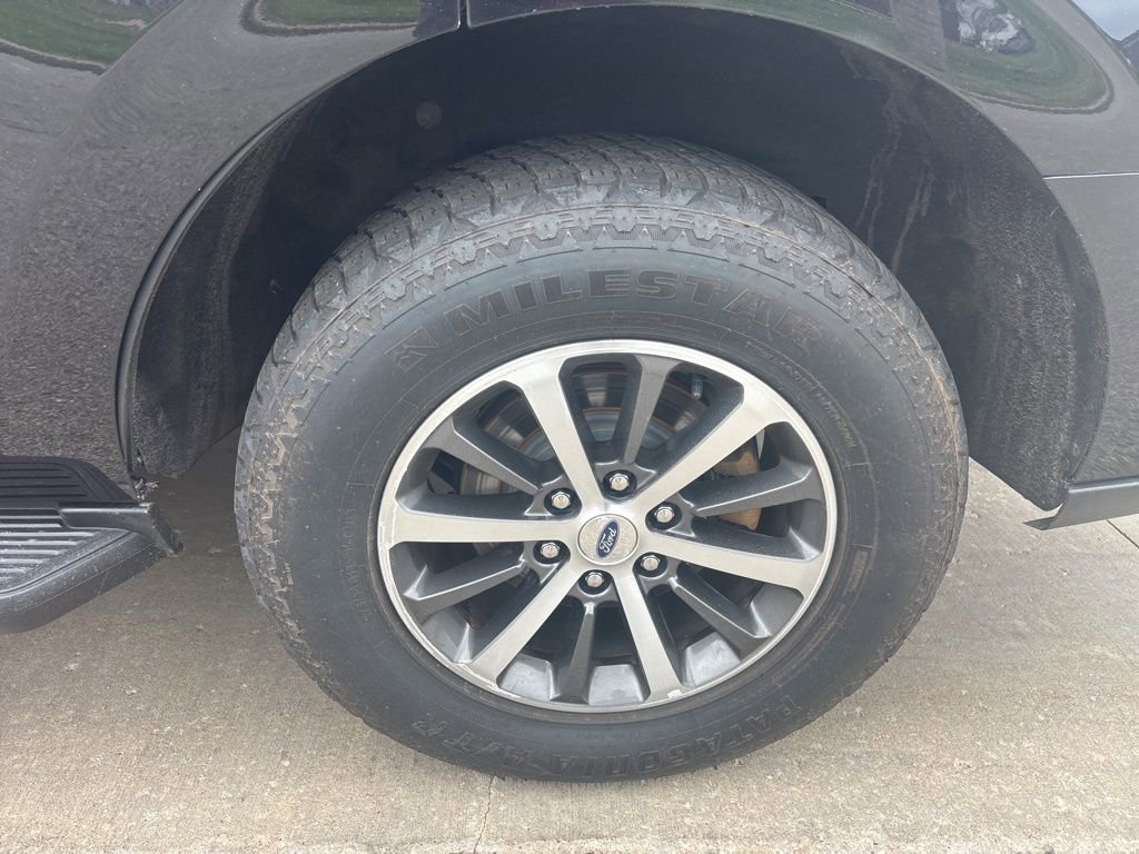 Used 2019 Ford Expedition XLT w/ Equipment Group 201A image 10