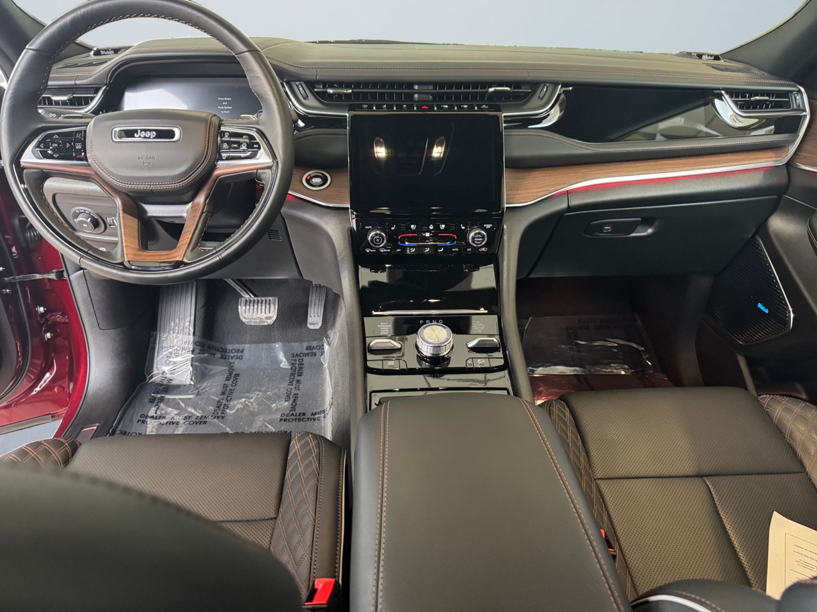 Used 2025 Jeep Grand Cherokee L Summit w/ Advanced Protech Group IV image 11