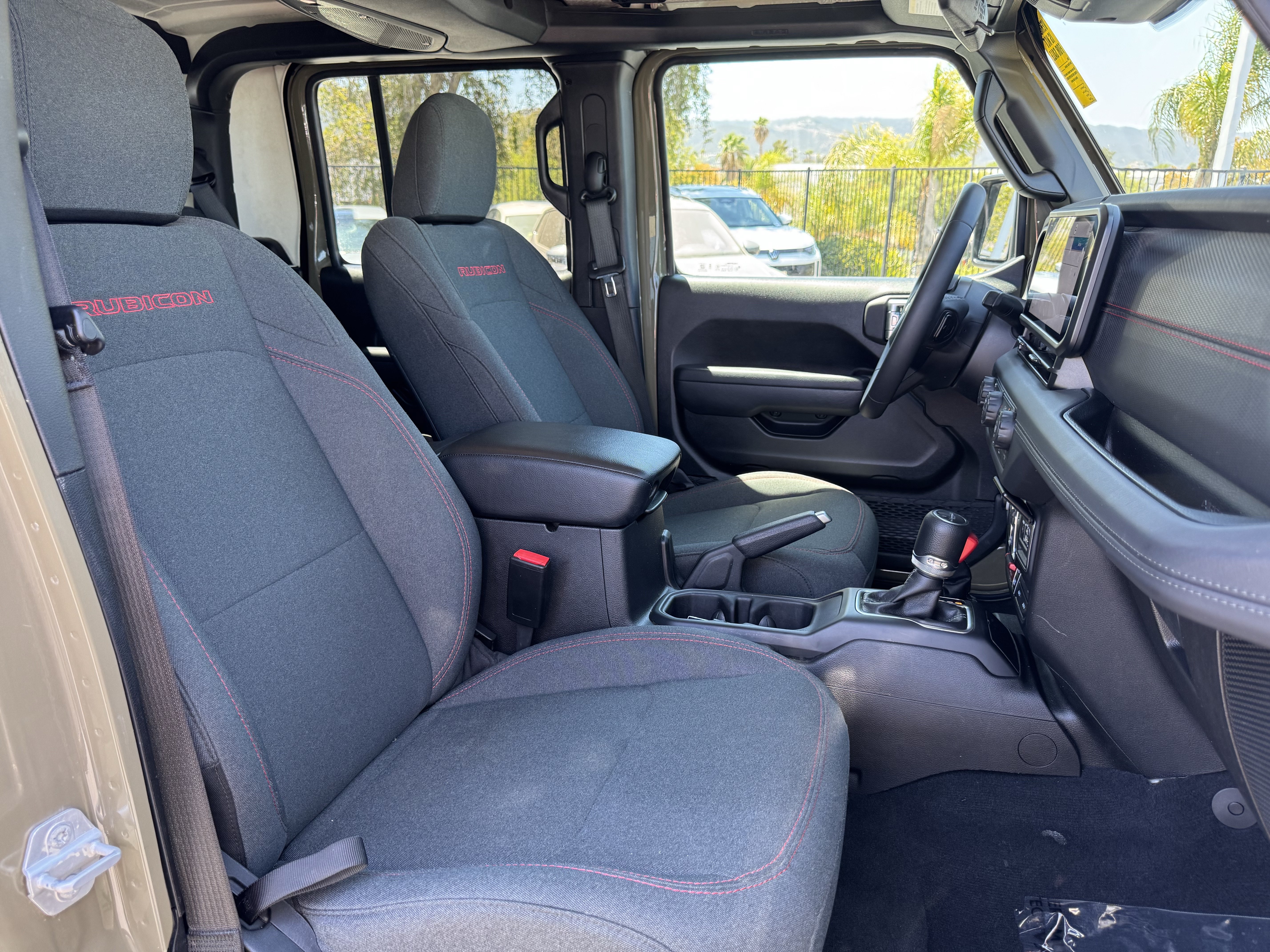 Used 2026 Jeep Gladiator Rubicon AWD/4WD image 35