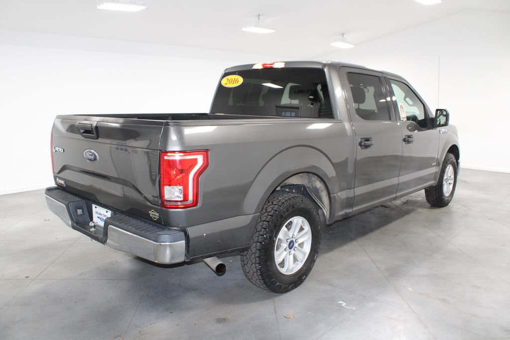 Used 2016 Ford F150 XLT image 9