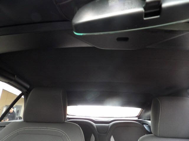 Used 2021 Chevrolet Camaro LT RWD image 45