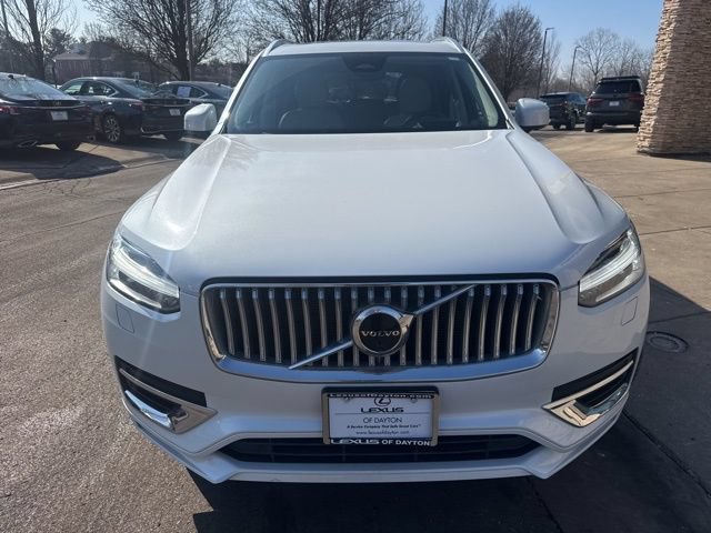 Used 2023 Volvo XC90 B6 Ultimate w/ Protection Package Premier AWD/4WD image 9