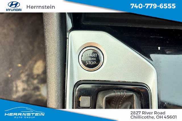 Used 2024 Nissan Altima 2.5 SV FWD image 13