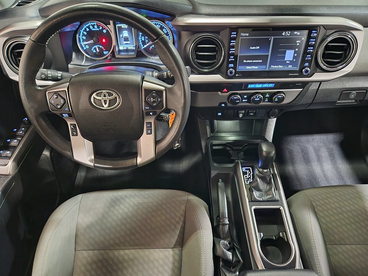 Used 2022 Toyota Tacoma SR5 RWD image 45
