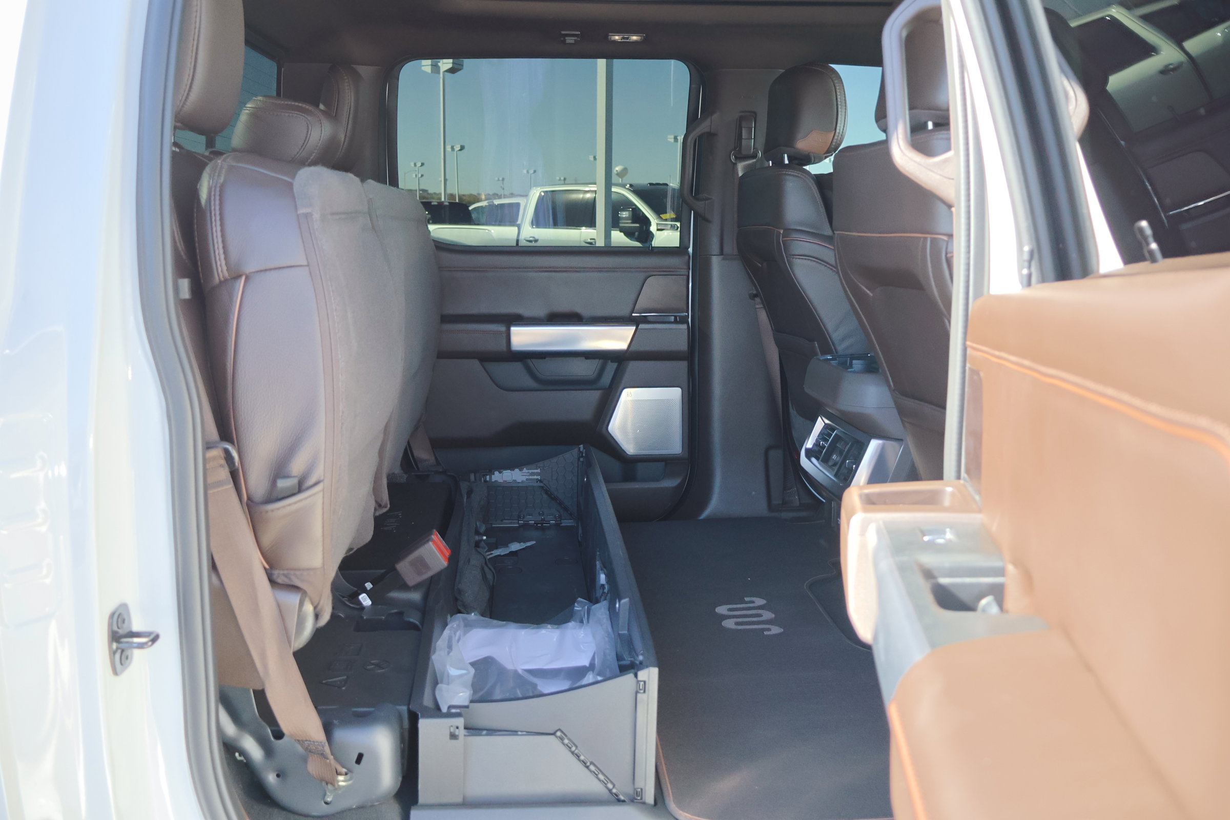 Certified 2024 Ford F350 King Ranch w/ Chrome Package image 37