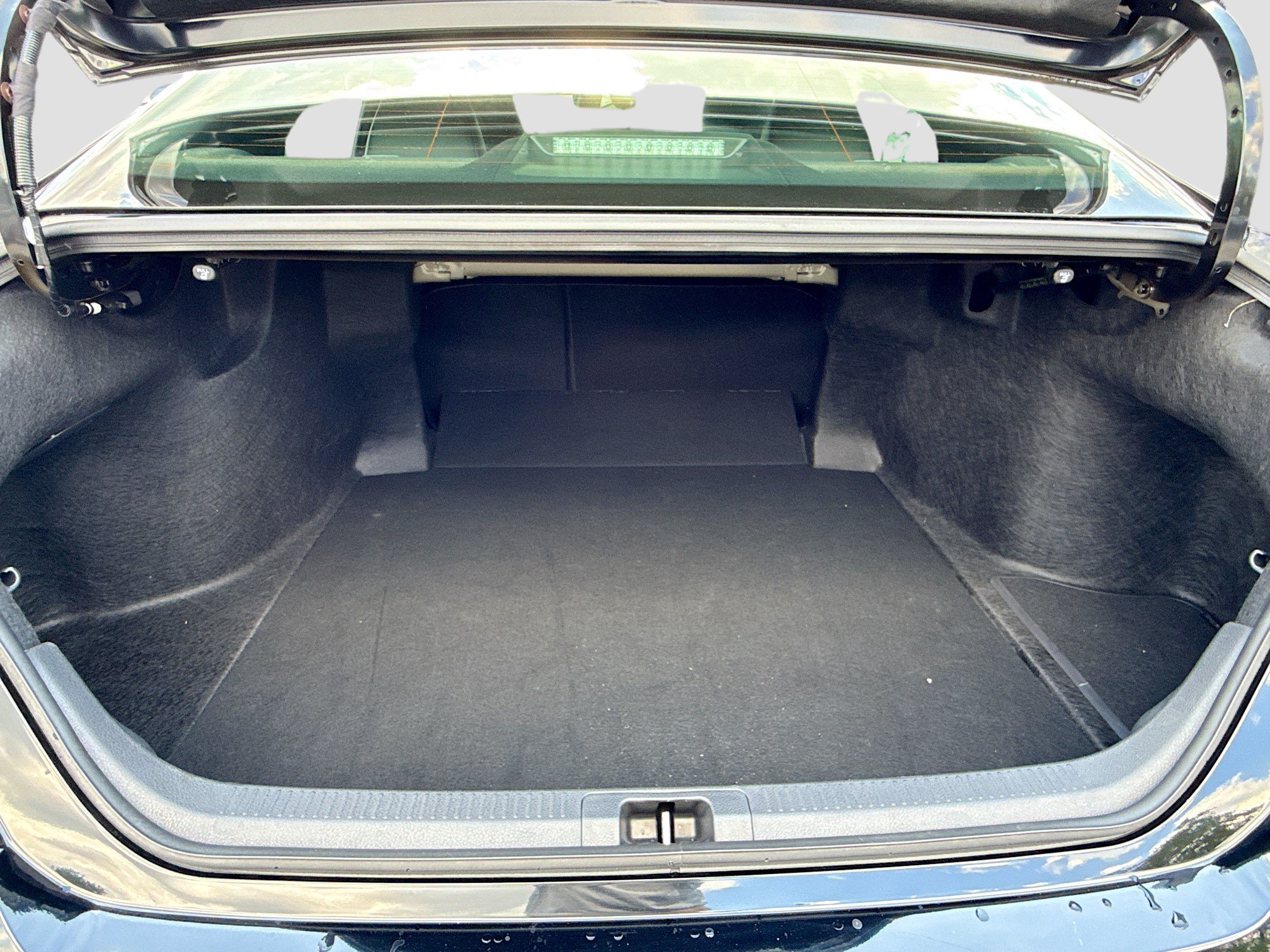 Used 2026 Toyota Camry SE w/ Multimedia Upgrade Package FWD image 10