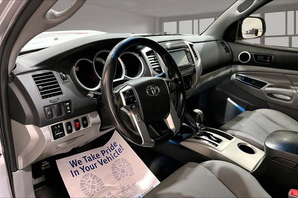 Used 2015 Toyota Tacoma 4x4 Double Cab w/ TRD Sport Package image 11