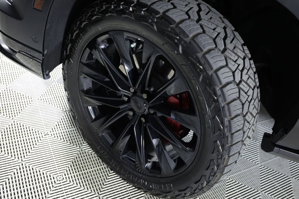 Used 2026 Cadillac Escalade V w/ LPO, ONYX Package image 49