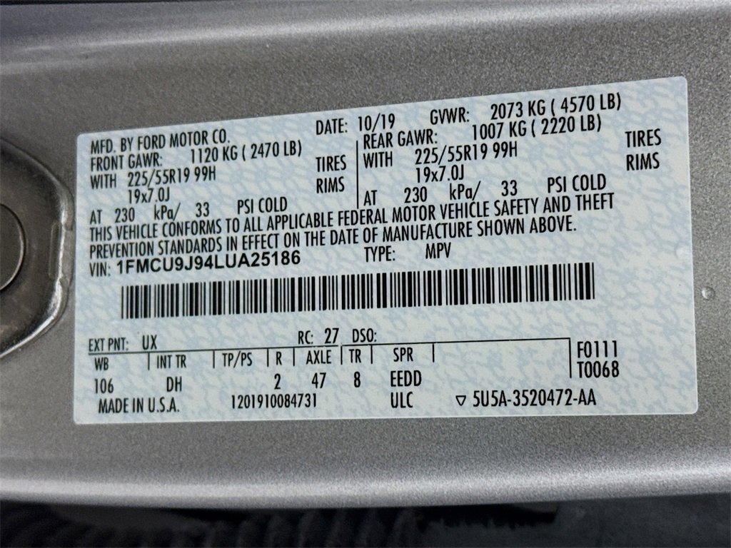 Used 2020 Ford Escape Titanium image 38