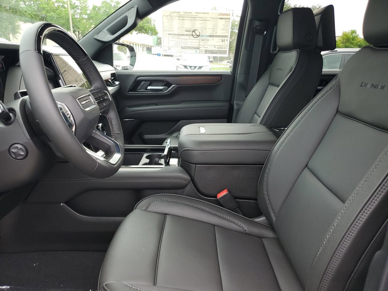 New 2026 GMC Yukon XL Denali w/ Denali Reserve Package AWD/4WD image 19
