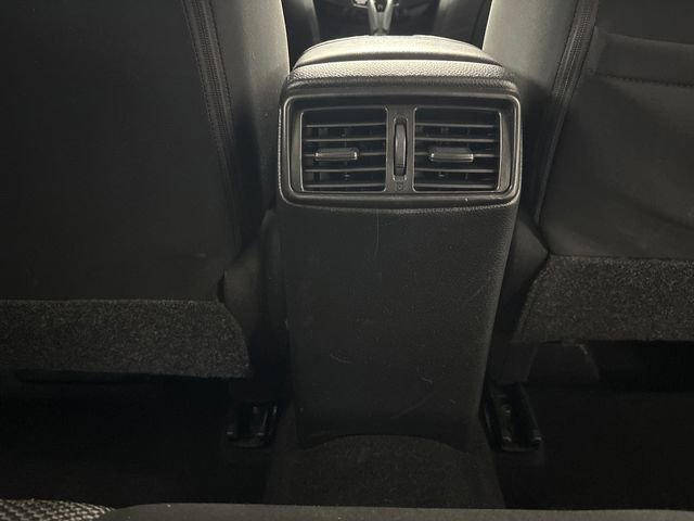 Used 2018 Nissan Rogue Sport SV w/ SV All-Weather Package image 23