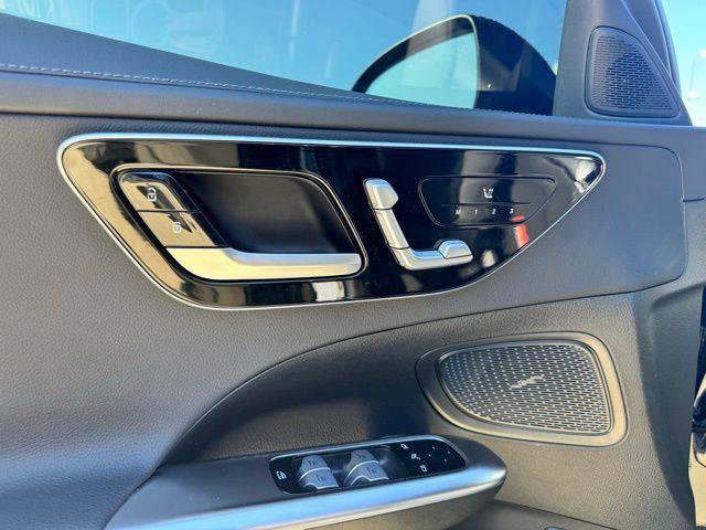 Certified 2024 Mercedes-Benz C 300 Sedan image 6