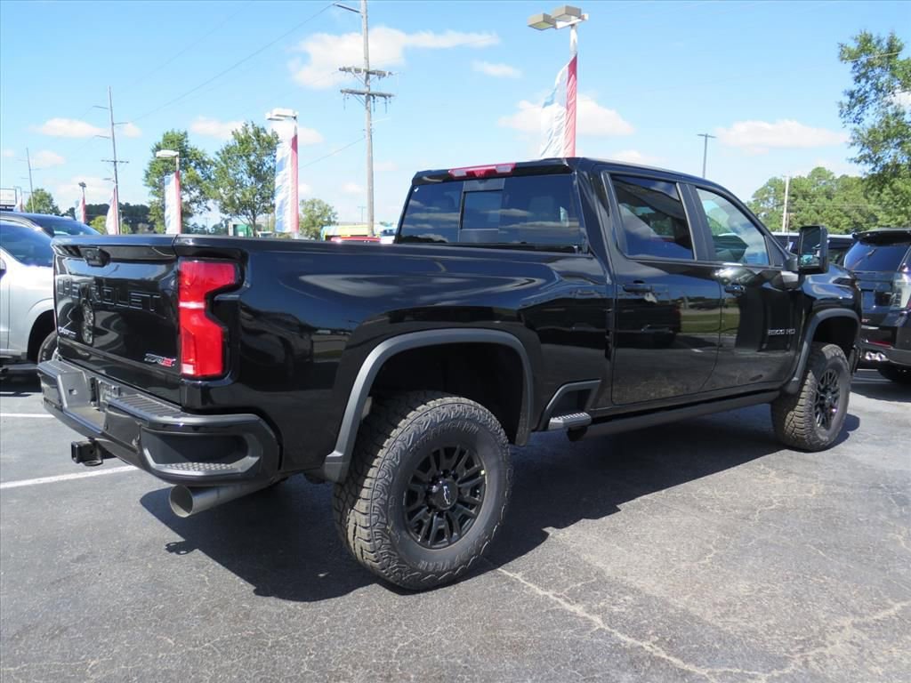 New 2026 Chevrolet Silverado 2500 ZR2 image 4