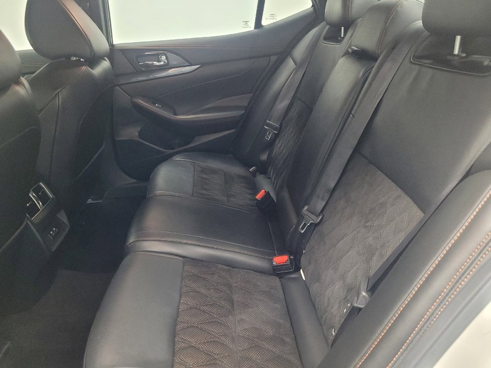 Used 2021 Nissan Maxima SR w/ Sport Mat Group image 18