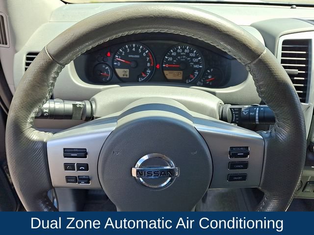 Used 2016 Nissan Frontier SV w/ SV Value Truck Package AWD/4WD image 4