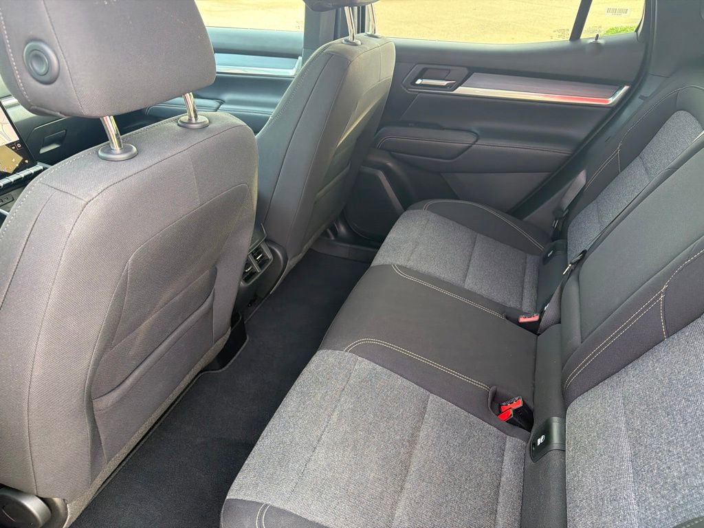 Used 2025 GMC Terrain Elevation AWD/4WD image 29