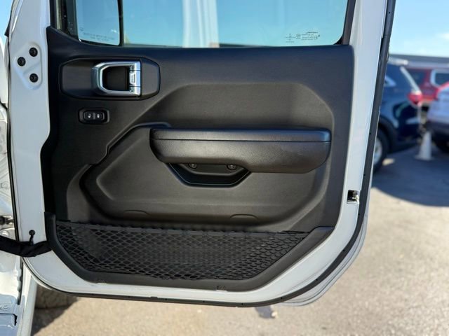 Used 2021 Jeep Wrangler Unlimited Sport image 14