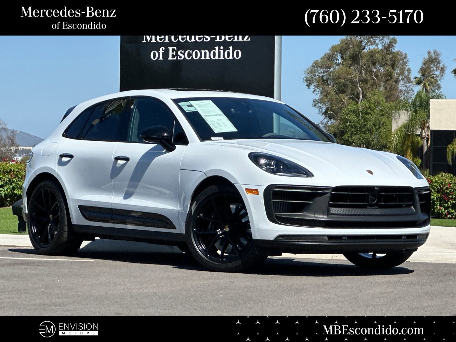 Used 2025 Porsche Macan GTS AWD/4WD image 1