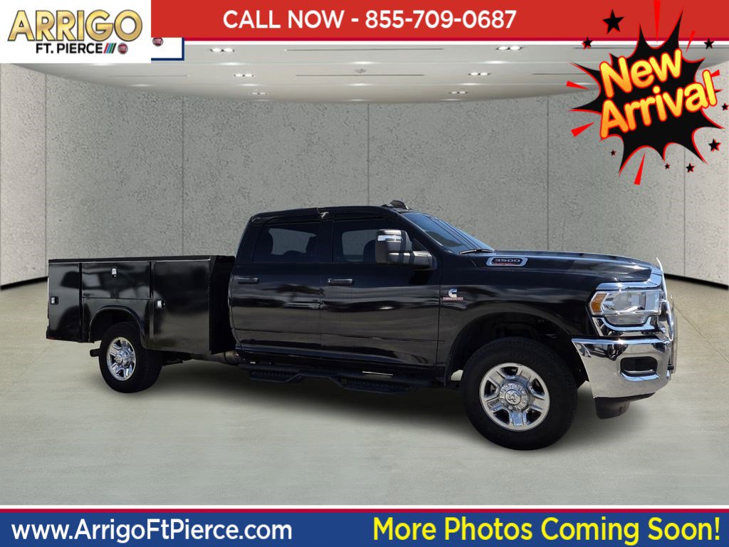 Used 2024 RAM 3500 Tradesman w/ Chrome Appearance Group image 1