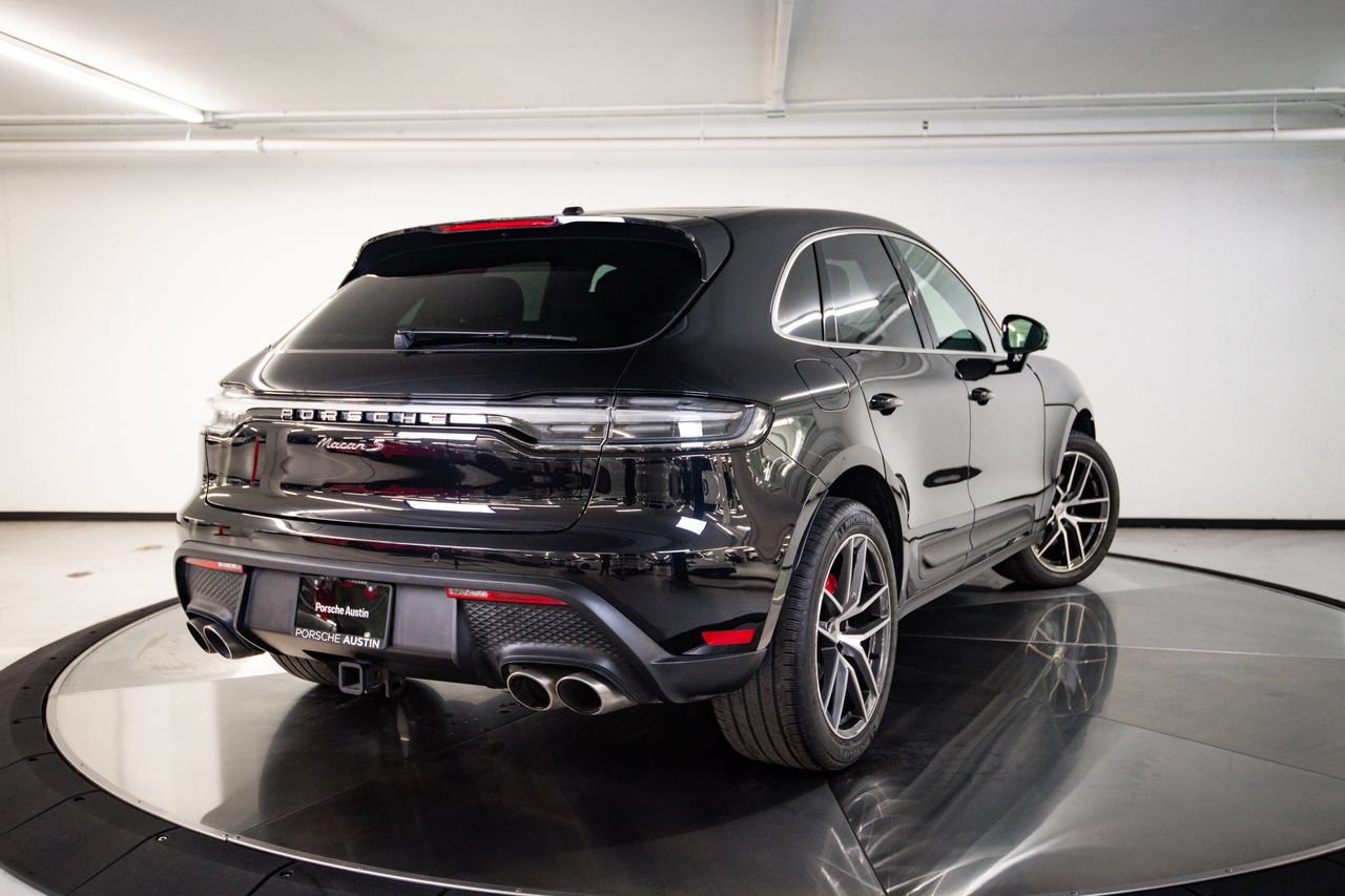 Certified 2023 Porsche Macan S AWD/4WD image 7