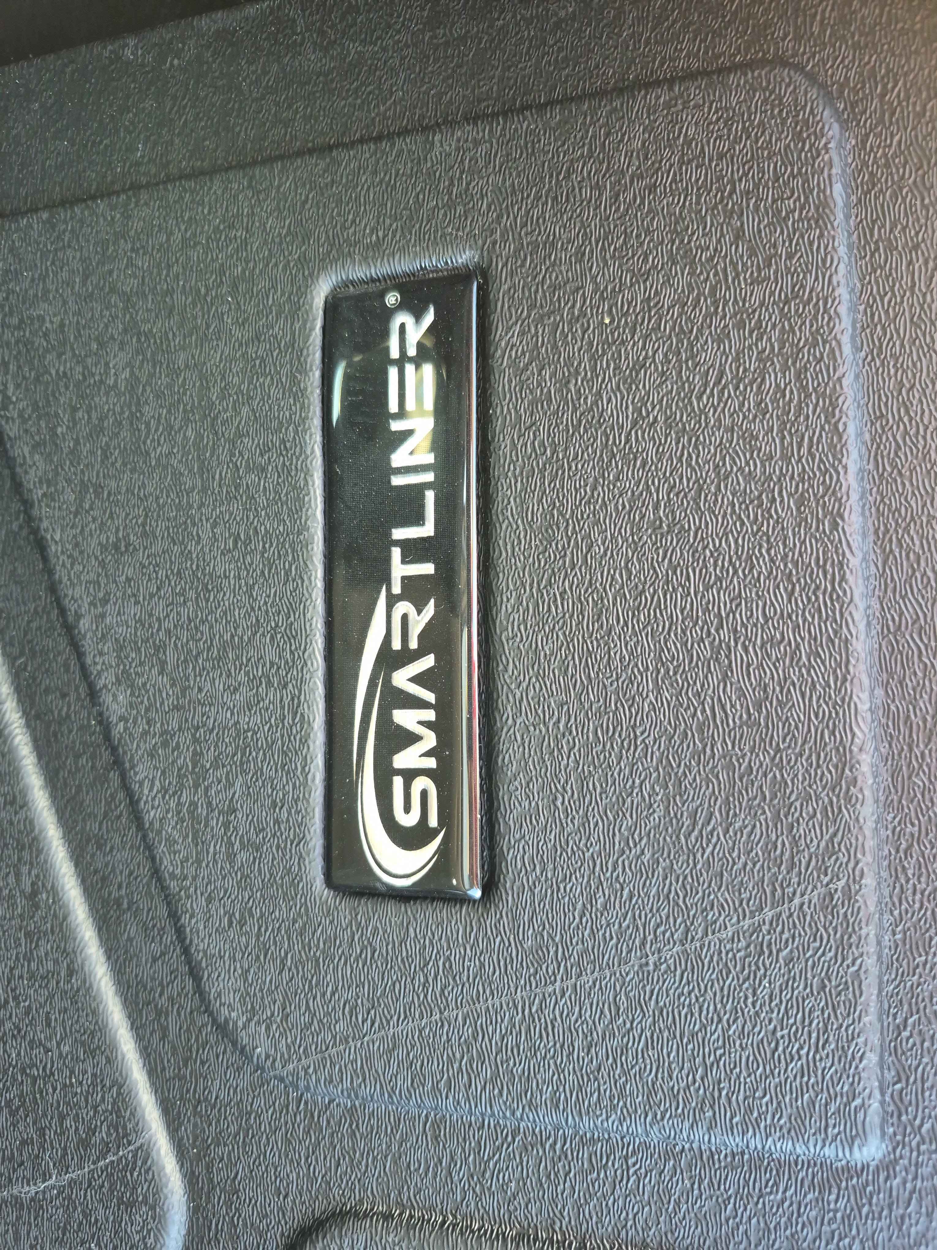 Used 2023 Chevrolet Equinox Premier image 28