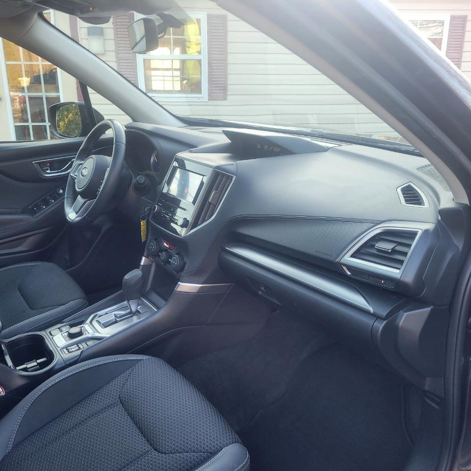 Used 2019 Subaru Forester Premium w/ All-Weather Package image 26