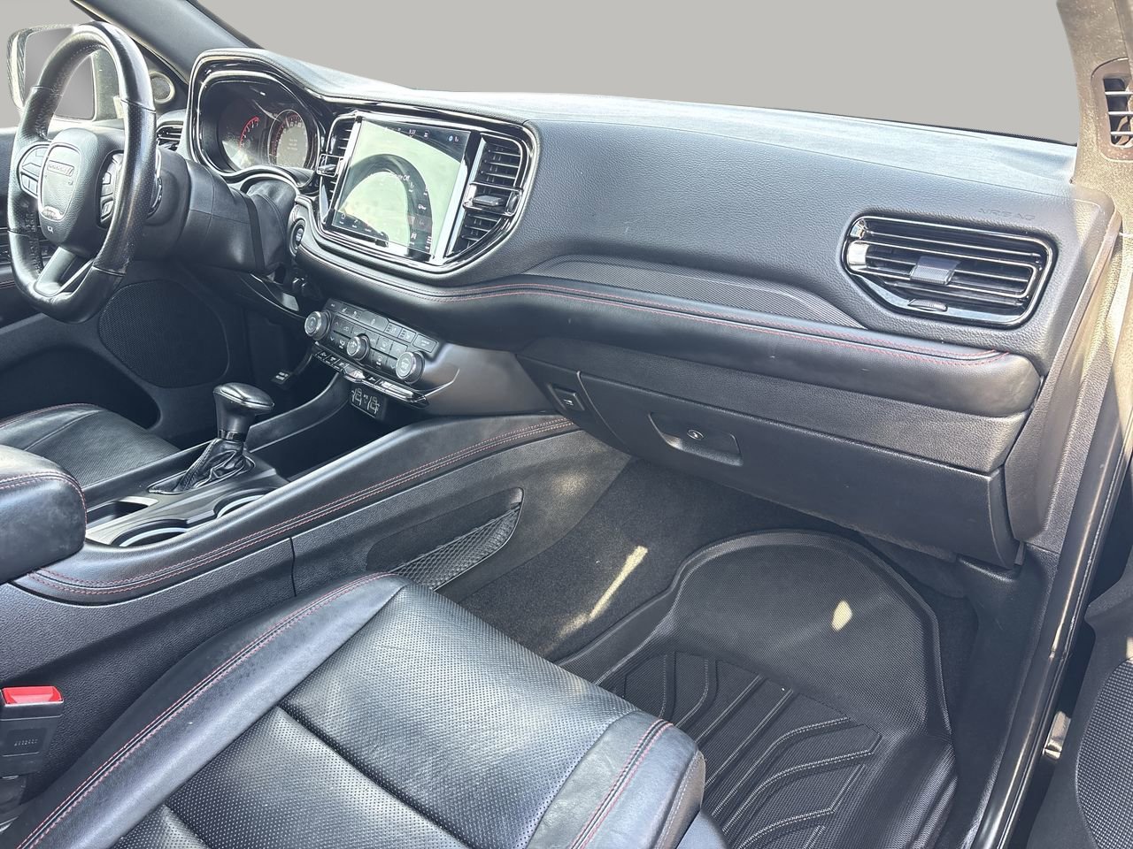 Used 2023 Dodge Durango GT AWD/4WD image 13