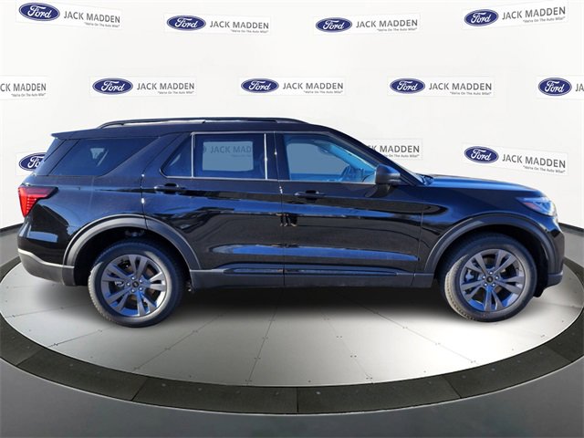 New 2026 Ford Explorer Active w/ Active Comfort Package image 6