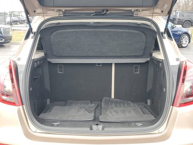 Used 2019 Buick Encore Essence image 7