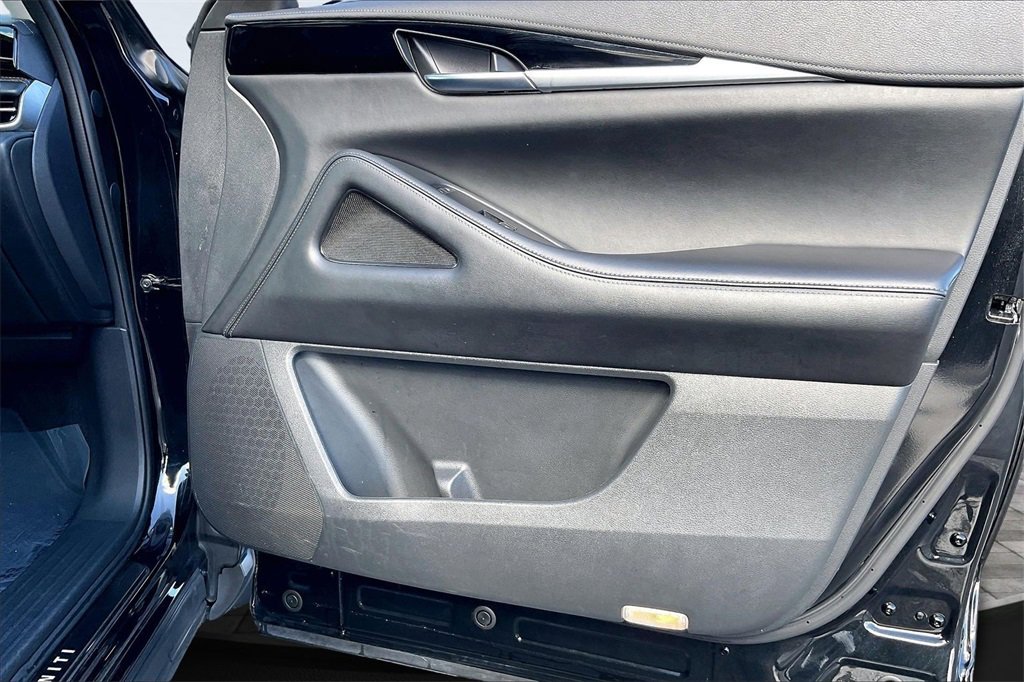 Used 2024 INFINITI QX60 Pure image 24