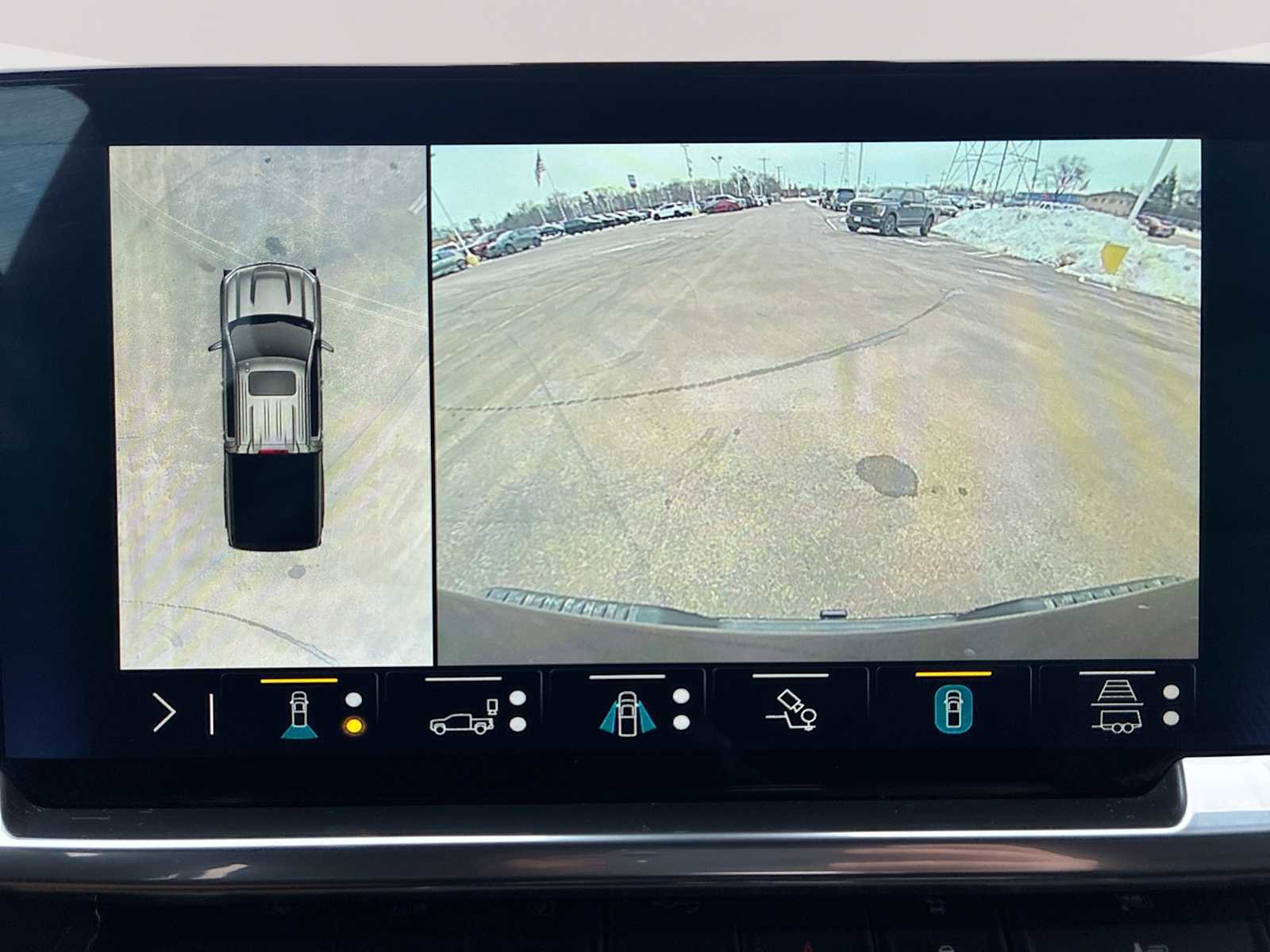 Certified 2022 Chevrolet Silverado 1500 High Country w/ Technology Package image 15