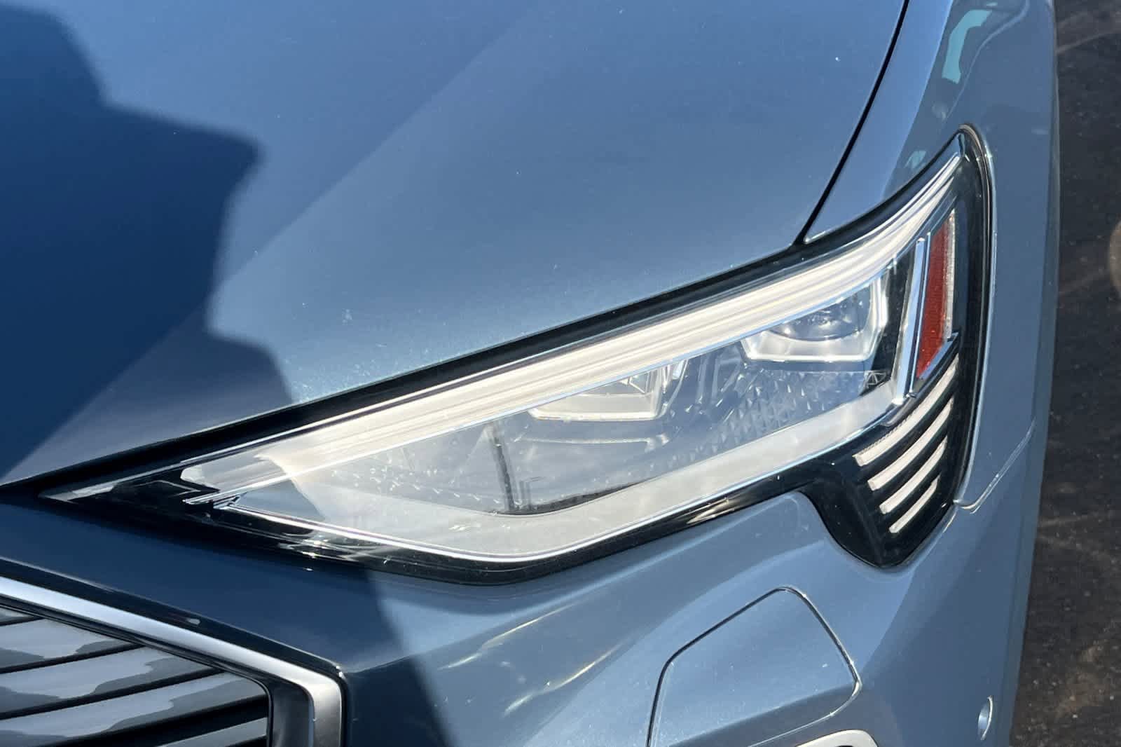 Used 2020 Audi e-tron Prestige AWD/4WD image 11