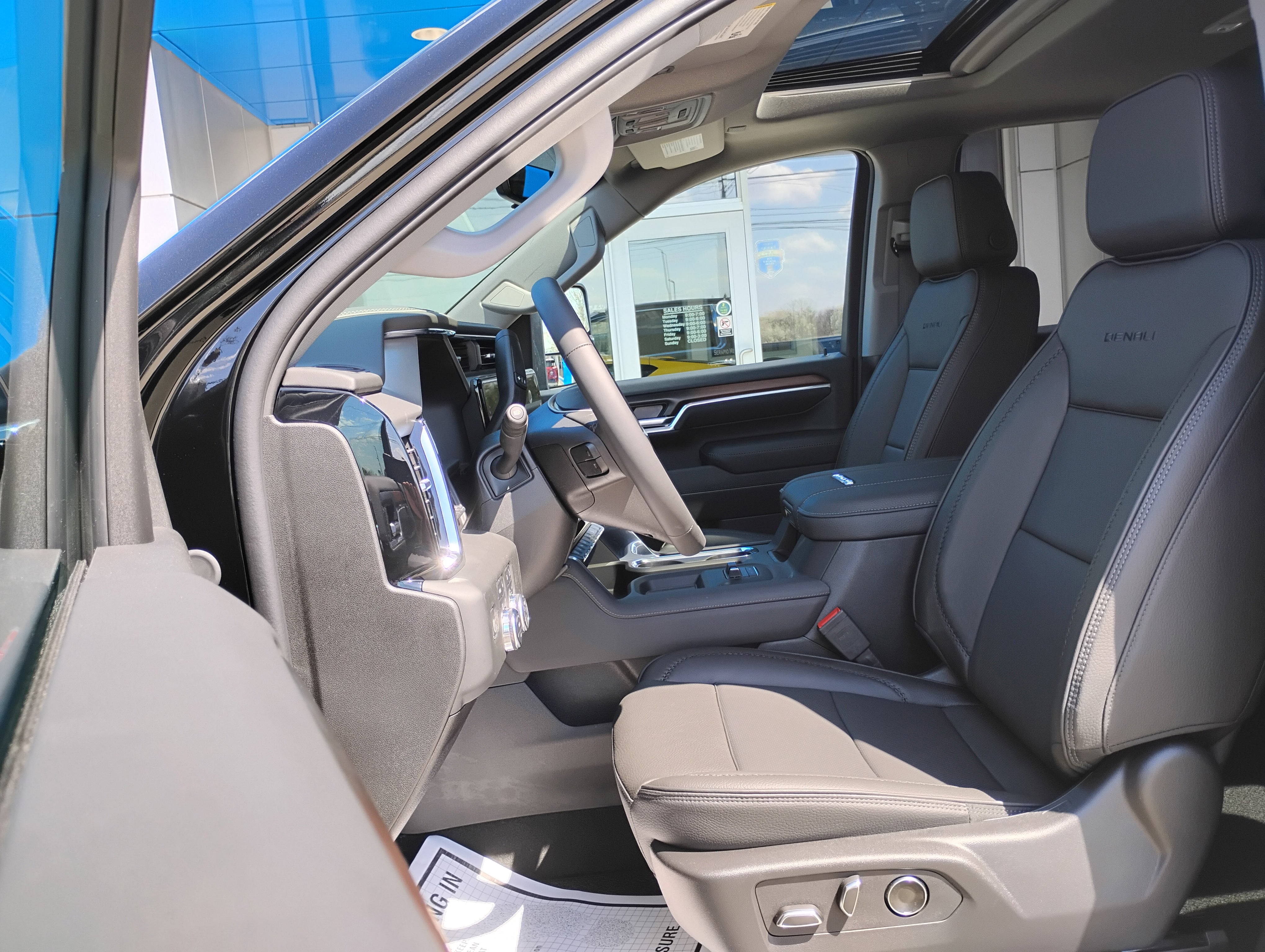 New 2025 GMC Sierra 2500 Denali w/ Max Trailering Package image 20