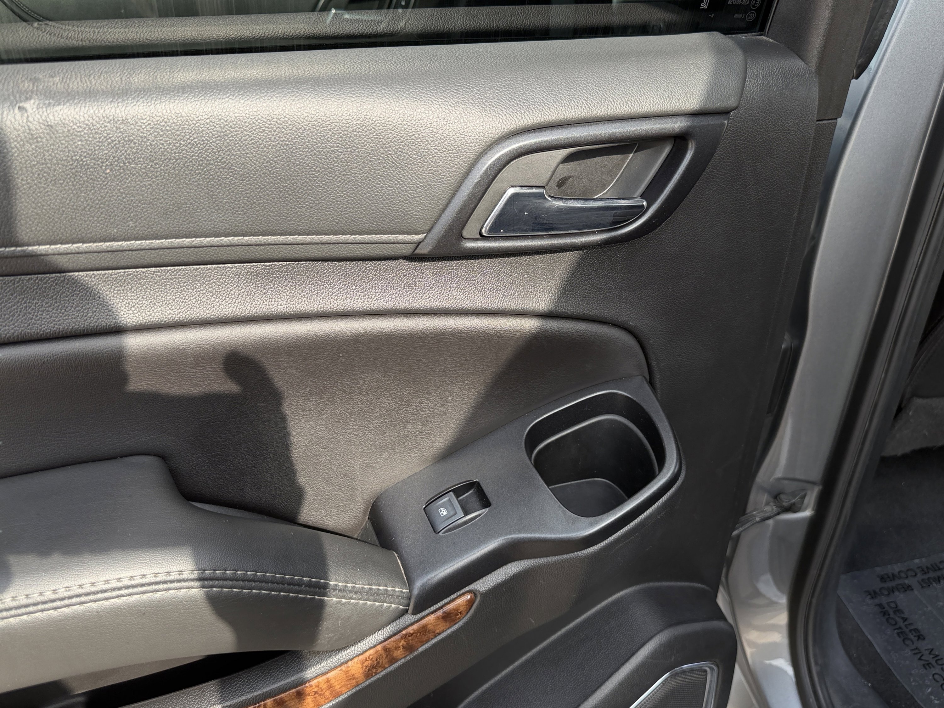 Used 2020 Chevrolet Suburban Premier image 26