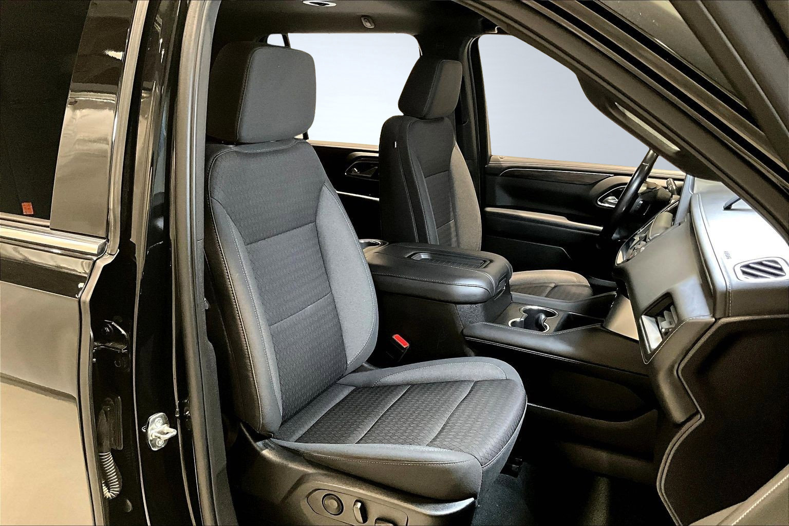 Used 2022 Chevrolet Tahoe LS image 29