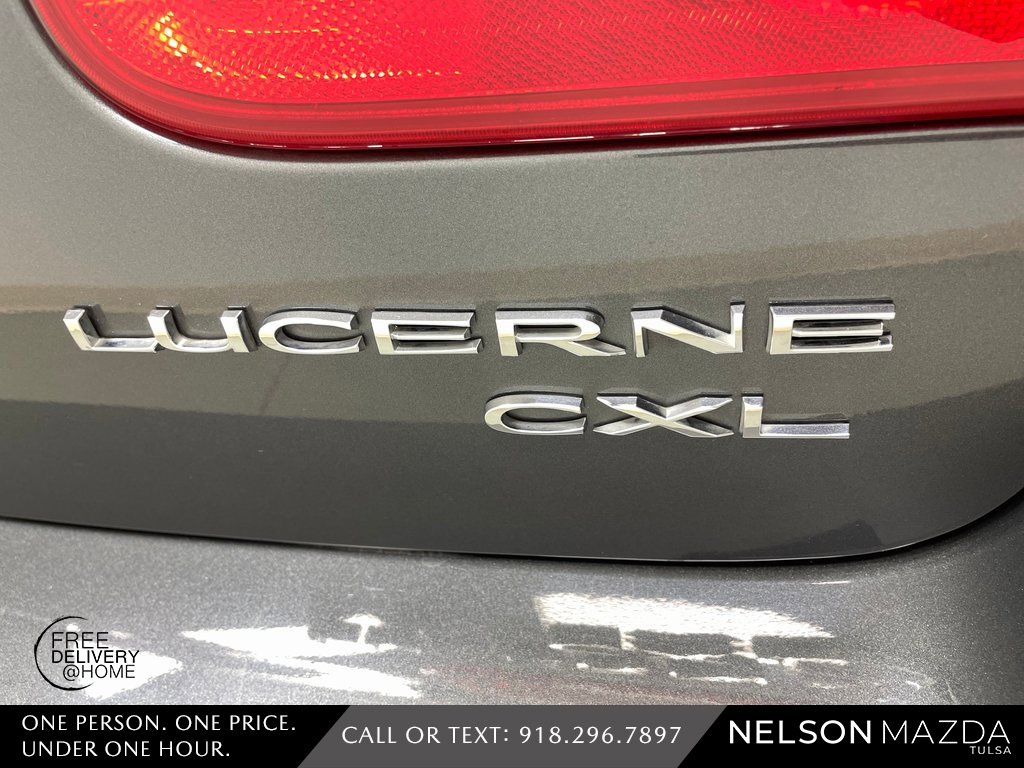 Used 2011 Buick Lucerne CXL image 16