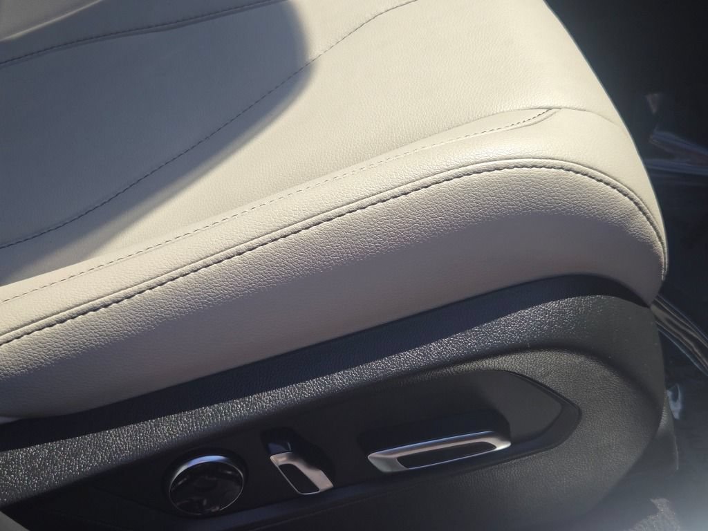Certified 2025 Acura RDX SH-AWD image 7