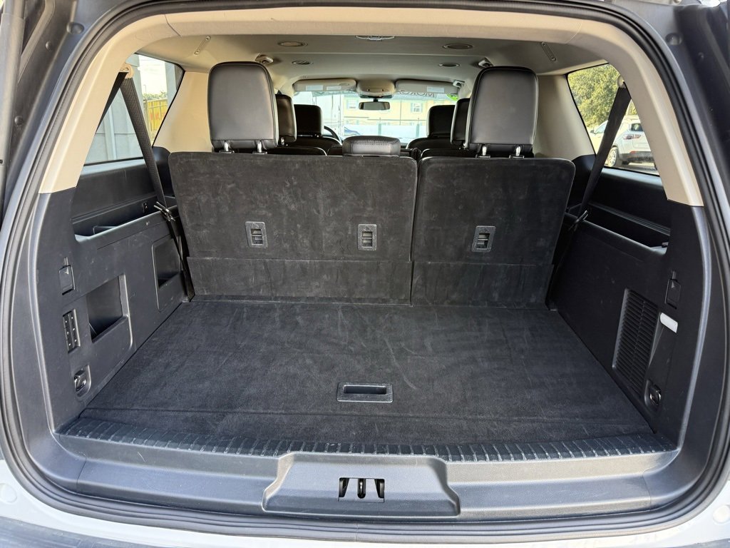 Used 2024 Ford Expedition Max XLT image 37