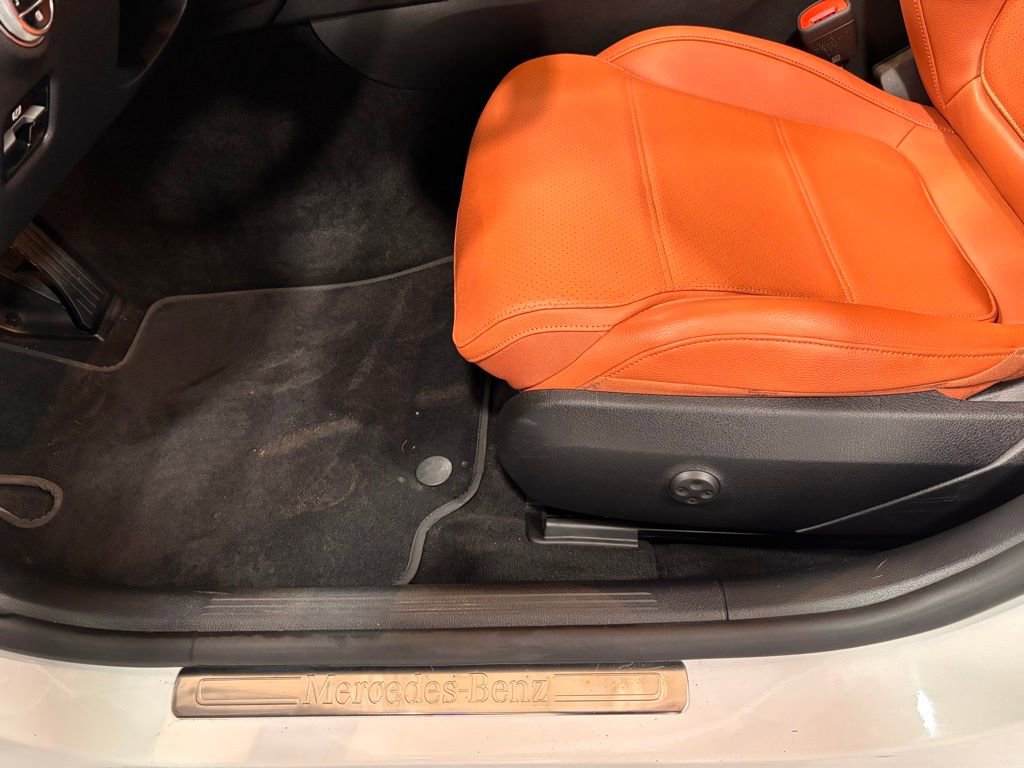 Certified 2022 Mercedes-Benz C 300 4MATIC Sedan image 11