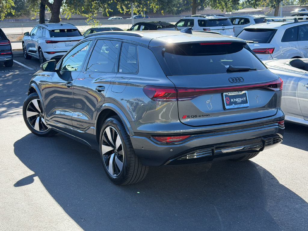 New 2027 Audi SQ6 e-tron Premium Plus AWD/4WD image 7