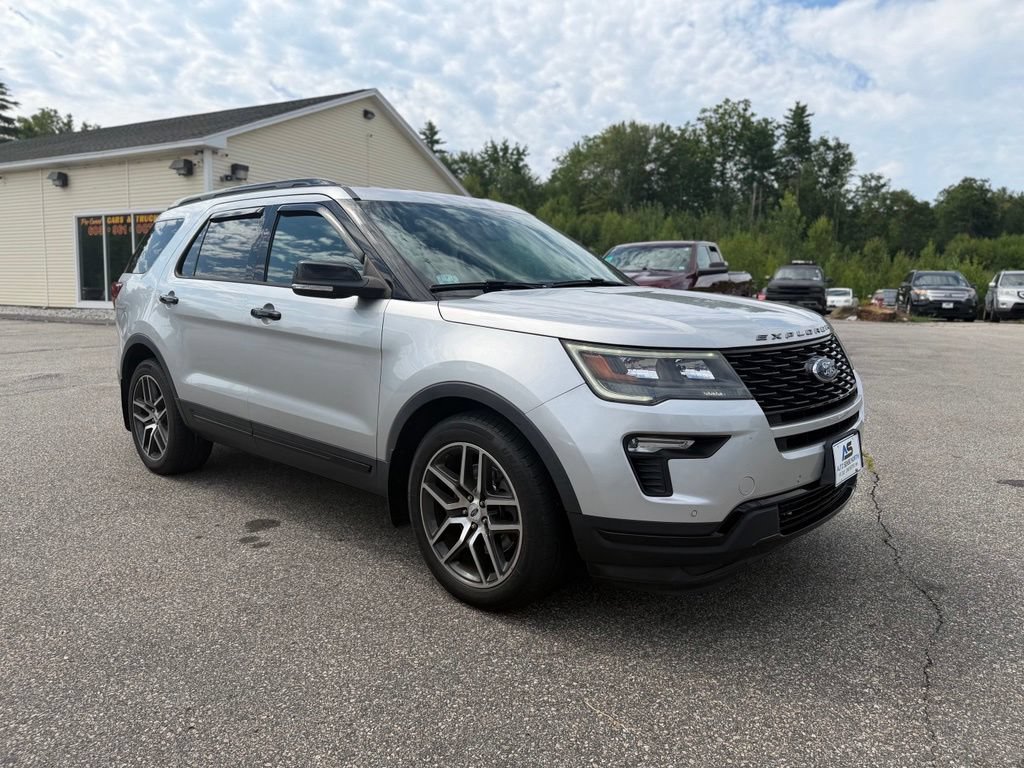 Used 2018 Ford Explorer Sport AWD/4WD image 7