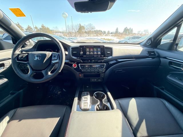 Certified 2026 Honda Ridgeline Black Edition image 25