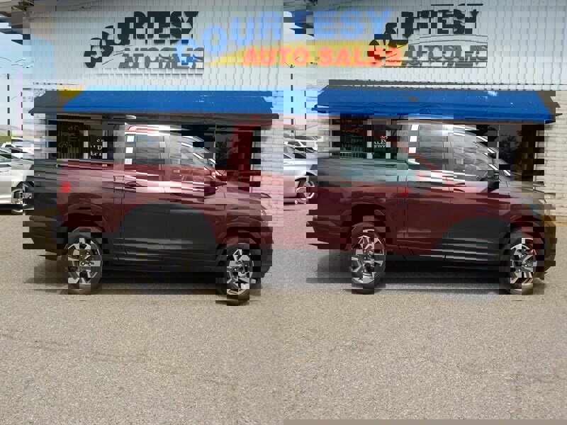 Used 2018 Honda Ridgeline RTL image 2