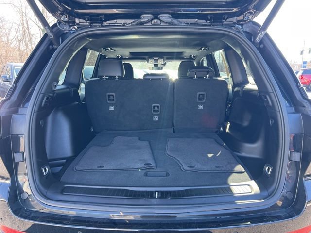 Used 2025 Jeep Grand Cherokee Altitude image 22