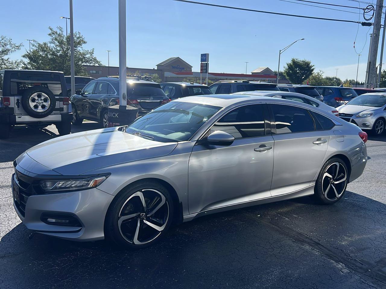 Used 2020 Honda Accord Sport image 2