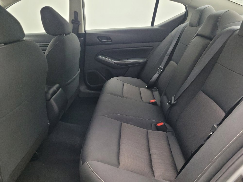 Used 2024 Nissan Altima 2.5 SV image 18