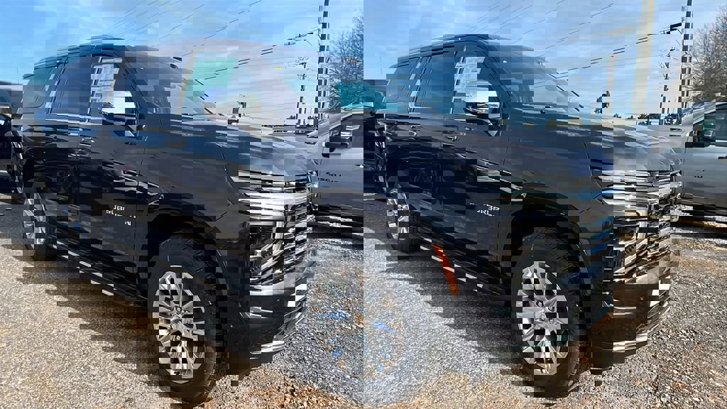 New 2026 Chevrolet Suburban Premier w/ Sun And Tow Package image 3